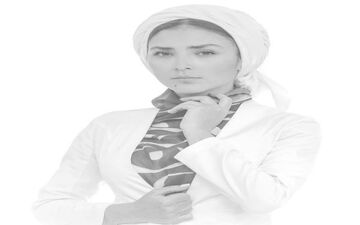 پوشش و میکاپ جالب هدی زین العابدین در استودیو عکاسی (عکس)