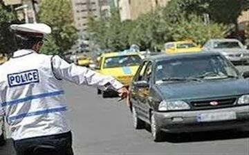 اعمال محدودیت ترافیکی روز ارتش در کرمانشاه 

  
