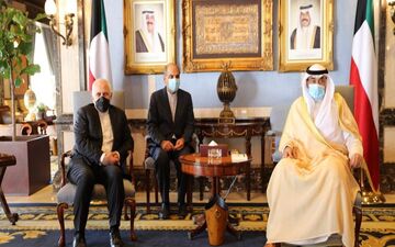 ظریف با نخست وزیر کویت دیدار کرد
