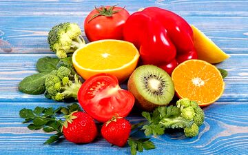 خوراکی‌هایی که ویتامین C آنها از مرکبات بیشتر است