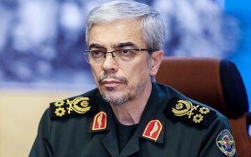 قضاوت های ناعادلانه درمورد دفاع مقدس نباید تکرار شود