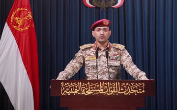 ارتش یمن: فرودگاه ابها را در پاسخ به تجاوز سعودی هدف قرار دادیم 
