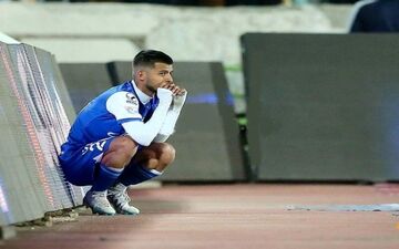 قایدی باید از جمع آبی‌ها جدا شود!