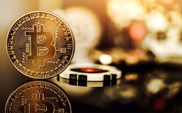 نهنگ های بیت کوین و تاثیر آنها بر روند بازار: تحلیل و بررسی