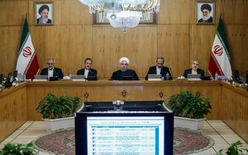 فولاد و خودروی ایران در آستانه پیوستن به بازار جهانی است