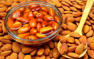 با این کار خاصیت بادام را چندین برابر کنید