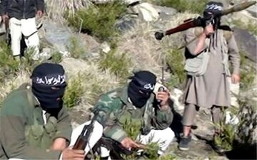  هلاکت فرمانده کلیدی داعش به همراه محافظانش در ولایت «شیعه‌نشین» غور توسط طالبان