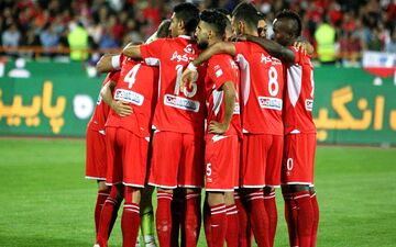 خطر محرومیت بیخ گوش ستارگان پرسپولیس در بازی برگشت
