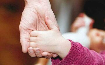 آغوش باز خانواده‌ها برای پذیرش ۶۳ کودک بی‌سرپرست کرمانشاهی/۹ کودک بیمار هم تنها نماندند