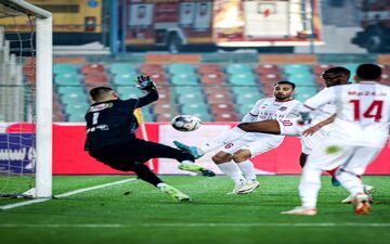کوین یامگا سر قول و قرار با پرسپولیس باقی ماند!