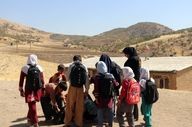 اجرای فاز دوم «مداد نارنجی» با اهدا ۲۱۰ بسته تحصیلی در مناطق محروم استان کرمانشاه