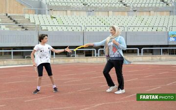 رقابت‌های دو و میدانی مادر و کودک در  کرمانشاه