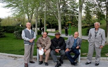 معاون وزارت بهداشت: خدمات ویژه برای بازنشستگان در مراکز درمانی دولتی آغاز شد