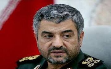 نصف جمعیت ایران قبل از انقلاب اسلامی زیر خط فقر بودند