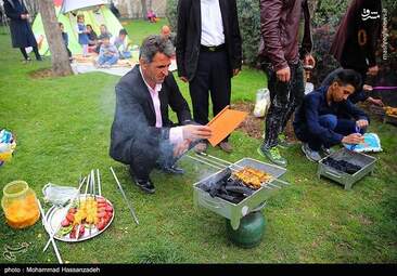 روز طبیعت در پارک ملت تهران + تصاویر