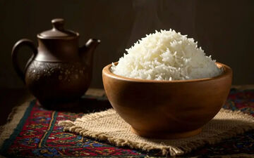 خطر مسمومیت با برنج؛ چرا نباید برنج پخته را در دمای اتاق بگذارید؟