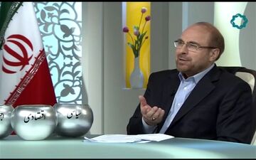 اعتراض به پخش همزمان ۲ برنامه تلویزیونی قالیباف در صدا و سیما 