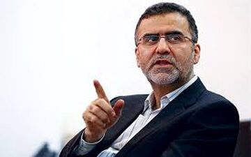 ایوبی خبر حذف ۱۰ فیلم جشنواره فجر را تکذیب کرد!