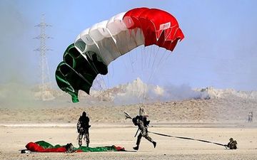 رکوردزنی تیپ ۵۵ هوابرد در انتقال سریع نیرو به منطقه رزمایش
