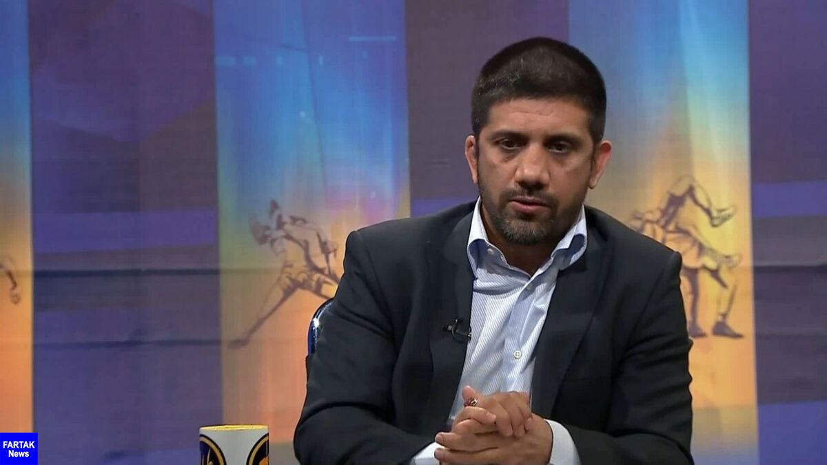 دبیر: خانه بنا، فدراسیون کشتی است