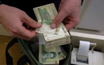 چرا عیدی ۱۰ میلیونی این بازنشستگان واریز نشد؟