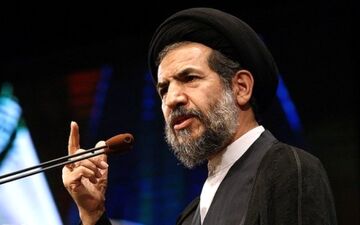 امام جمعه موقت تهران:
نمایشگاه تولید ملی زمینه ارتقای مهارت های زنان را فراهم کرد