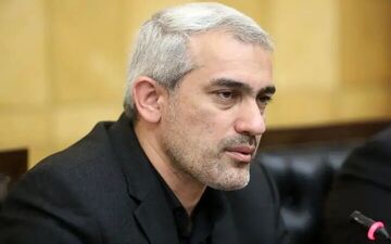 بنگاه‌های اقتصادی به ازای هر کارگر ۱۵ میلیون تومان وام می‌گیرند