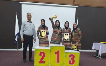 دانشجویان دختر دانشگاه علوم پزشکی کرمانشاه در جایگاه نخست مسابقات قهرمانی شطرنج