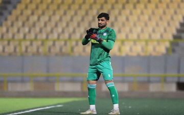 دو مهار از دو پنالتی؛ دروازه بان سابق پرسپولیس، سوپرمن لیگ آزادگان شد