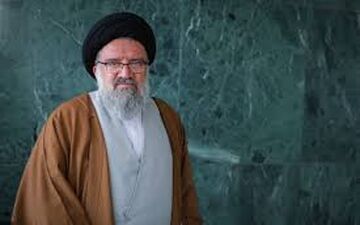 حجت‌الاسلام والمسلمین سیداحمد خاتمی به عضویت شورای نگهبان منصوب شد