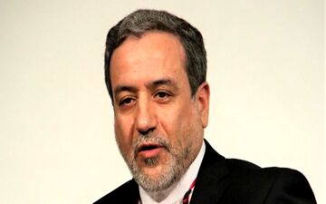 عراقچی: گام پنجم به معنای خروج ایران از برجام نیست/امیدوارم طرف های مقابل مدبرانه رفتار کنند
