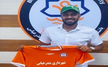 شروع نارنجی پوشان با دو خرید و دو تمدید / بندر پر سر و صدا تر از همیشه