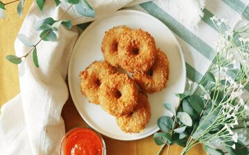 طرز تهیه دونات سیب زمینی خوشمزه | بافت اسفنجی و دستور مخصوص