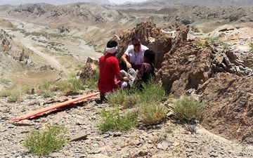 جستجوی ۴ساعته برای یافتن جوان گمشده در ارتفاعات «درح»

