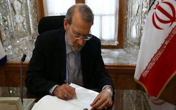 لاریجانی به سنجانی؛ رییس مجلس سنای پاکستان تبریک گفت 