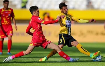 مدافع سپاهان منکر قرارداد با پرسپولیس شد!