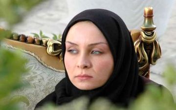  تیپ آبی‌پوش «حدیث فولادوند»