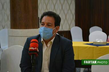 اهدا احکام مدیرکل، اعضای شورهای، مدیران کل و معاونان مرکز گسترش سازمان مقاومتی استان کرمانشاه