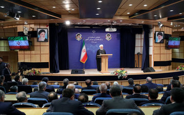  بزرگترین خطر تبدیل شدن دموکراسی به تشریفات است