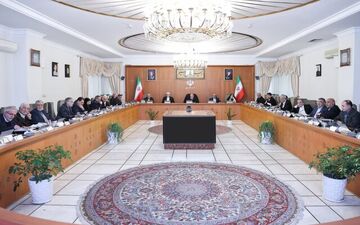 
دستور رئیس‌جمهور به شورای عالی امنیت ملی درباره رفع محدودیت‌های اینترنت

