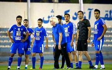 تفاوت استقلال منصوریان با شفر/ این همان استقلال است؟