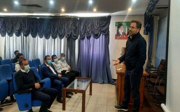 نشست صمیمانه مدیرعامل با اعضای تیم پیکان