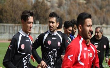  شهباززاده به دیدار ماشین سازی نرسید
