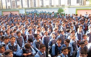  مدارس استان قم فردا تعطیل نیست