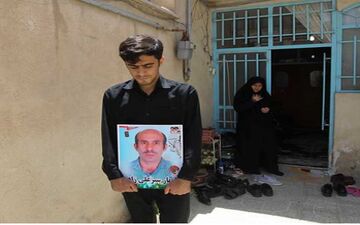 گفتند همسرت شهید شده، گفتم مگر جنگ است؟!