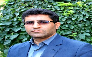 ‍ سمپاشی بیش از ۳۳ هزار هکتار از علف های هرز  مزارع گندم وجو در شهرستان کرمانشاه