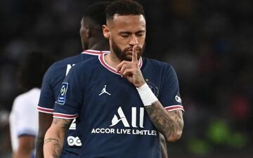 واکنش جالب نیمار به جنجال‌ها به خاطر درگیری‌اش در رختکن PSG 