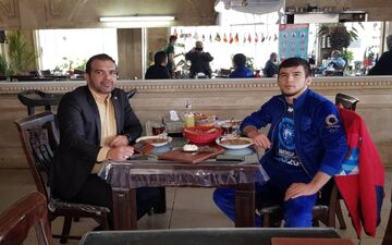 قهرمان کشتی جهان به ستارگان ساری پیوست