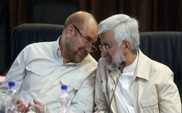  لبخند خاص جلیلی و قالیباف در جلسه مجمع تشخیص مصلحت نظام 