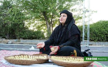جشنواره گردشگری خوراک کرمانشاهی در شهر بازی 